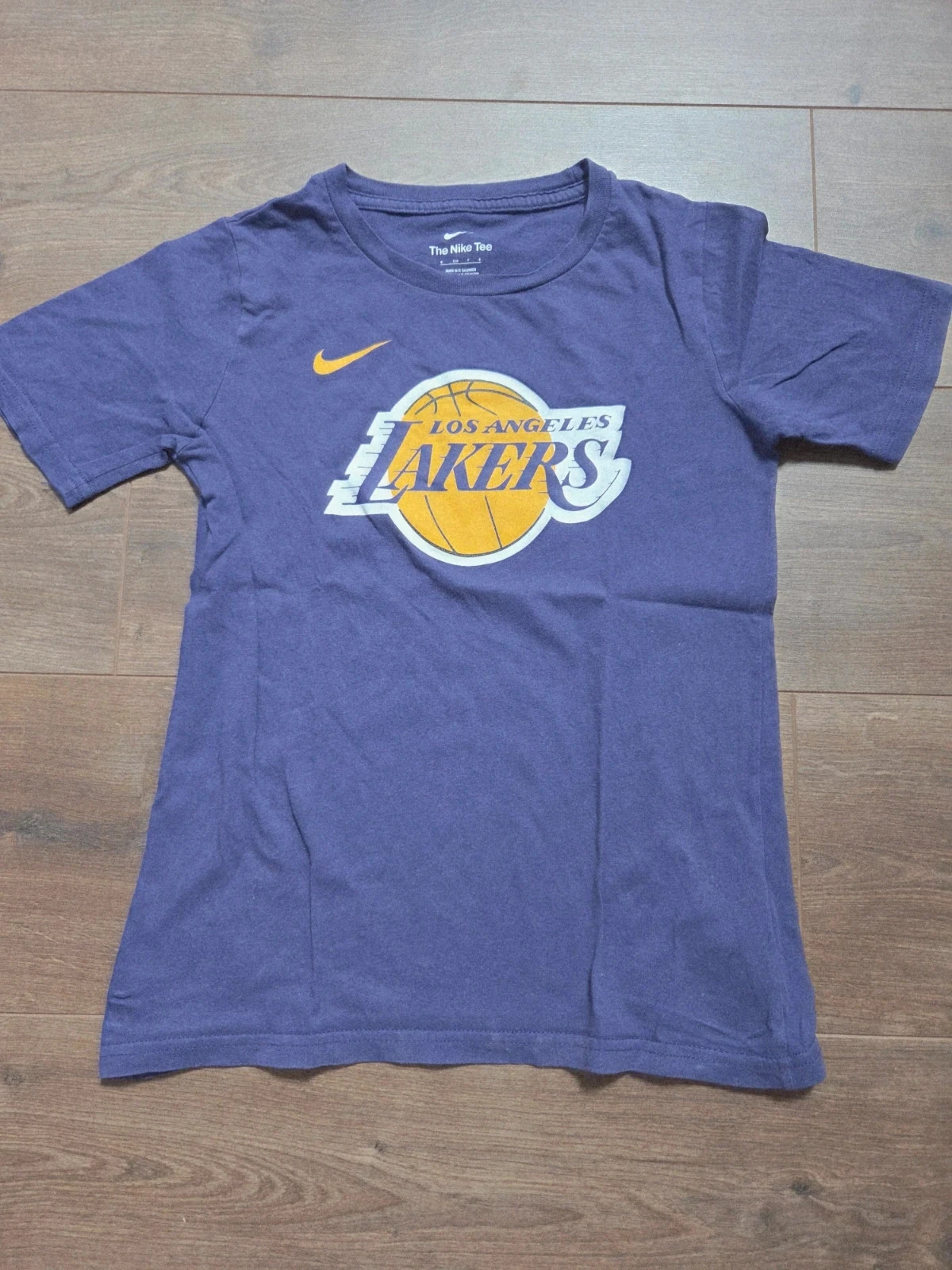 Zwarte joggingbroek en Nike t-shirt 8 jaar – photo 7